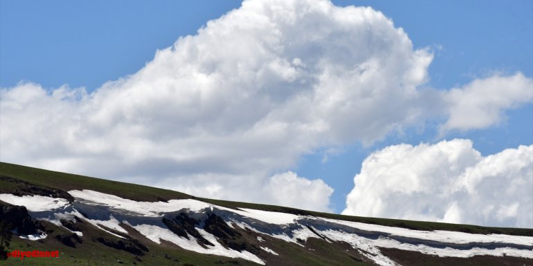 Kars'ta ilkbahar tüm güzellikleriyle yaşanıyor