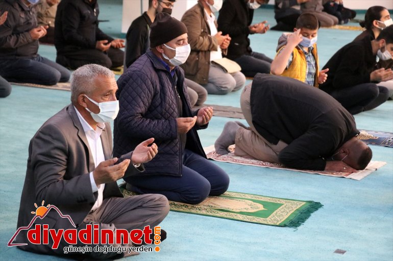 bayram uyarısı ziyaretlerini Vali - KARS erteleyin Öksüz