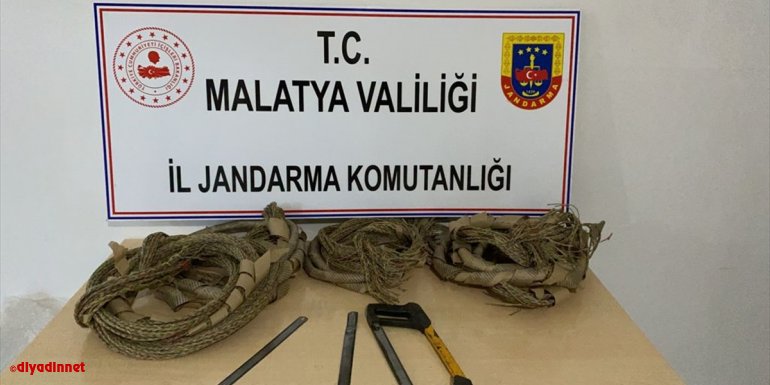 Malatya'da kablo hırsızları suçüstü yakalandı