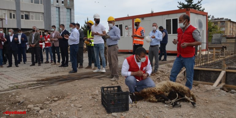 Muş'ta 5 bin kişi kapasiteli aşevinin temeli atıldı