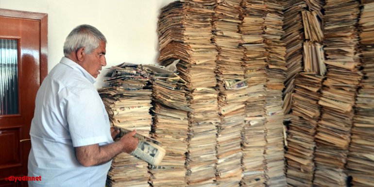 Muş'ta yaşayan Nazım Uzunboylu 53 yıldır okuduğu gazeteleri arşivliyor