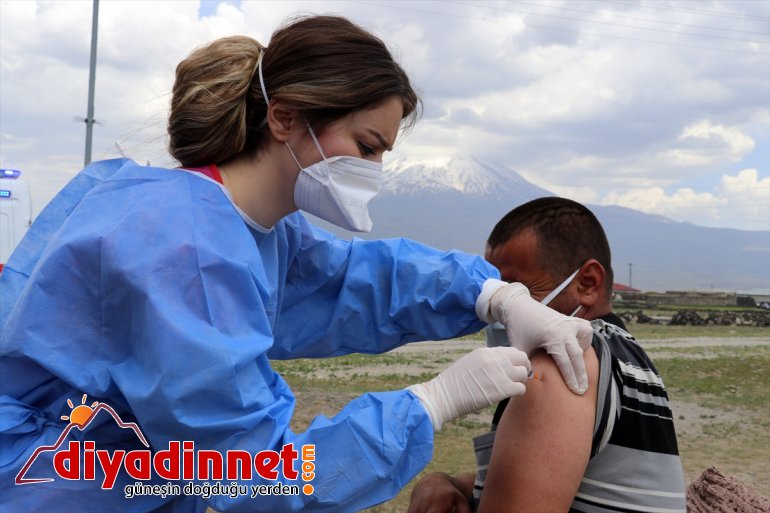 için yoğun harcıyor Sağlık kırsaldaki ekipleri çaba aşılamak engelli vatandaşları 11
