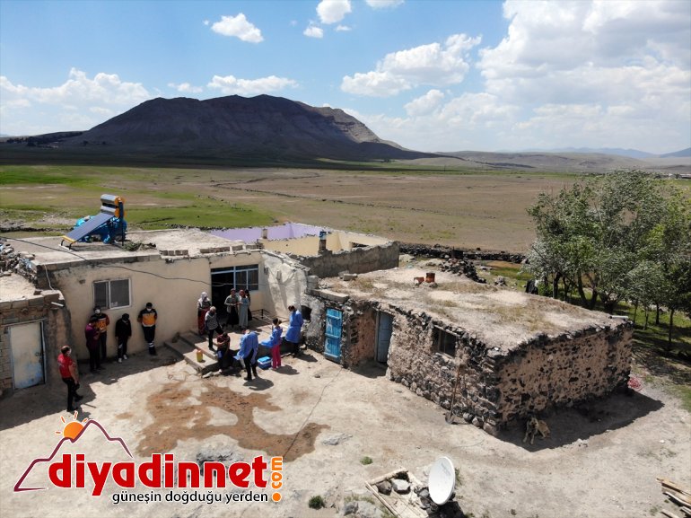 aşılamak çaba engelli Sağlık ekipleri vatandaşları harcıyor kırsaldaki için yoğun 22