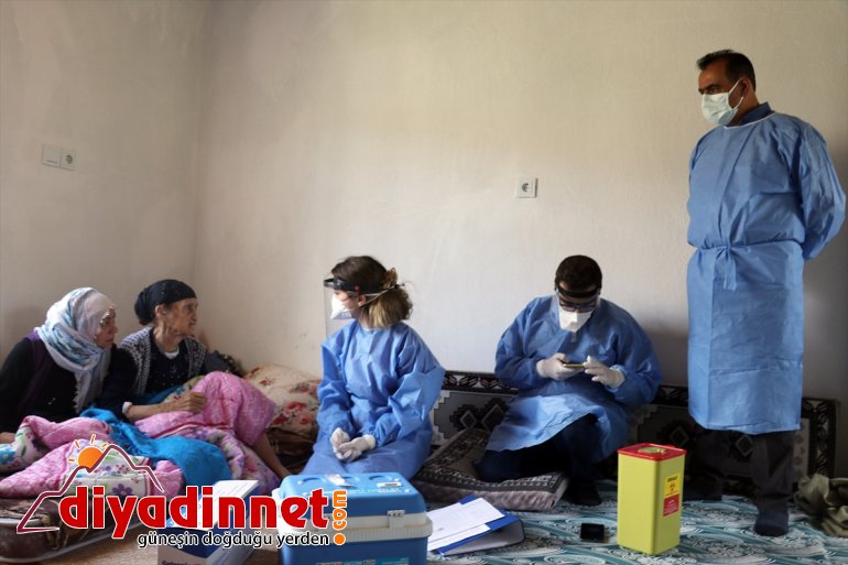 ekipleri harcıyor engelli Sağlık vatandaşları yoğun için aşılamak kırsaldaki çaba 29