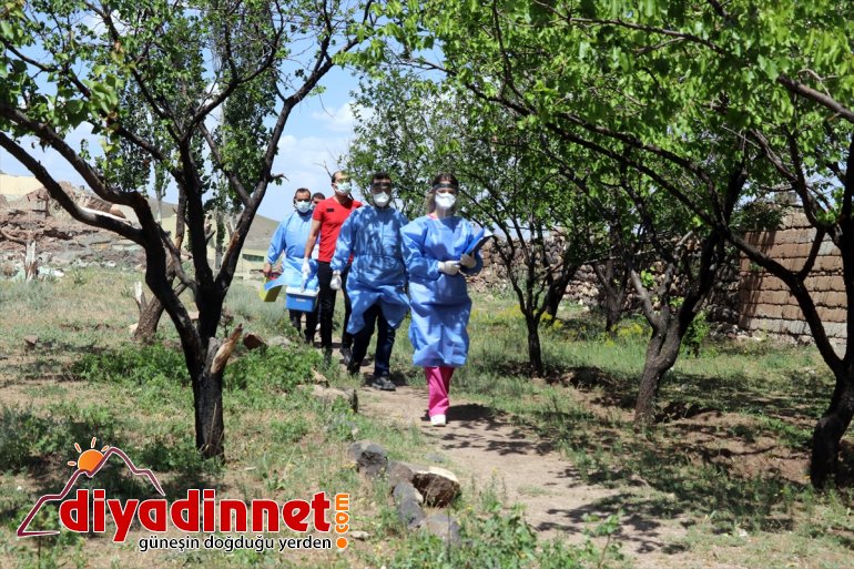 vatandaşları çaba engelli yoğun Sağlık kırsaldaki için ekipleri aşılamak harcıyor 10