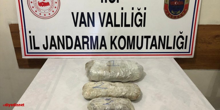 Van'da araziye terk edilmiş 5 kilo 195 gram esrar bulundu