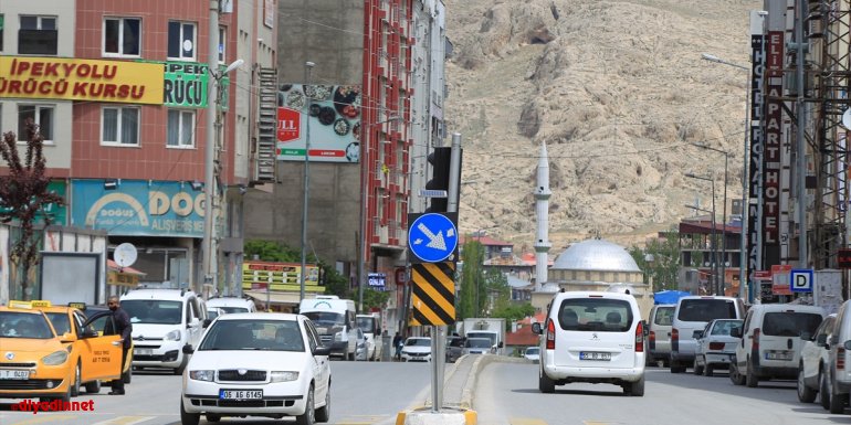 Van, Hakkari, Bitlis ve Muş'ta tam kapanmayla sessizlik hakim oldu
