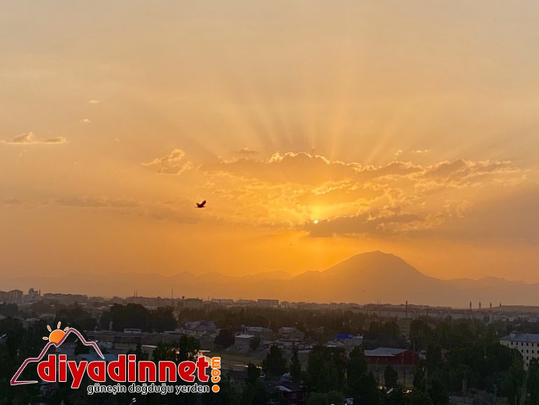 Ağrı da göz kamaştıran gün batımı4
