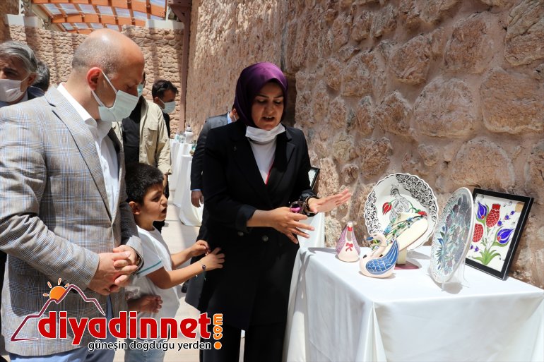 ve etkinliklerine sanat yapacak - AĞRI ev kültür İshak Paşa Tarihi sahipliği Sarayı 4