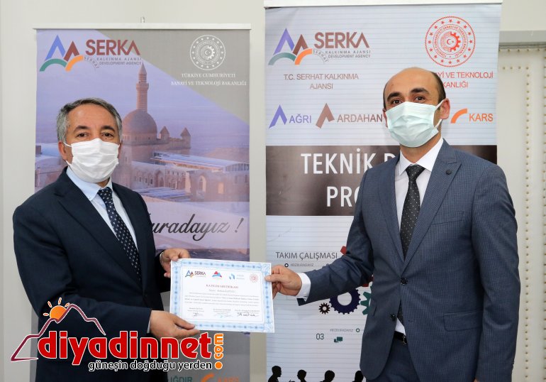 AİÇÜ de Sertifika Töreni Gerçekleştirildi3