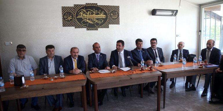 ERZURUM - TDP Genel Başkan Yardımcısı Gökçe, partililerle bir araya geldi1
