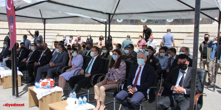 Hakkari'de el sanatları sergisi açıldı