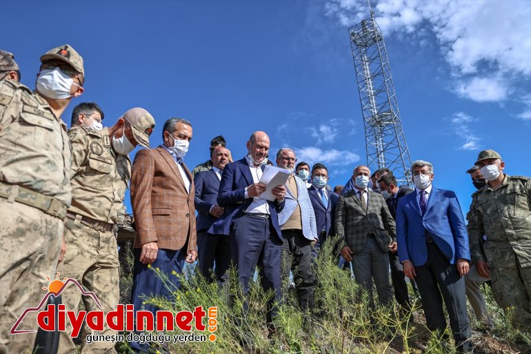 güvenlik İçişleri Soylu, hattında Bakanı sınır yapılan duvarı çalışmalarını inceledi: 34