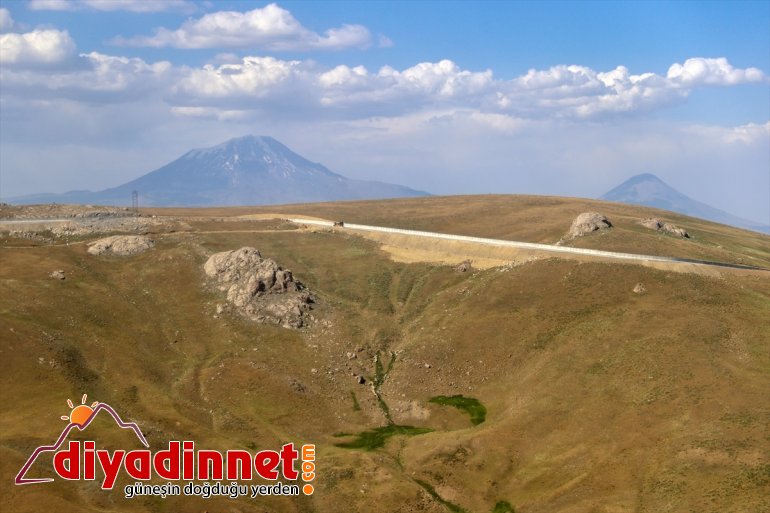 çalışmalarını hattında güvenlik İçişleri yapılan duvarı inceledi: sınır Soylu, Bakanı 35