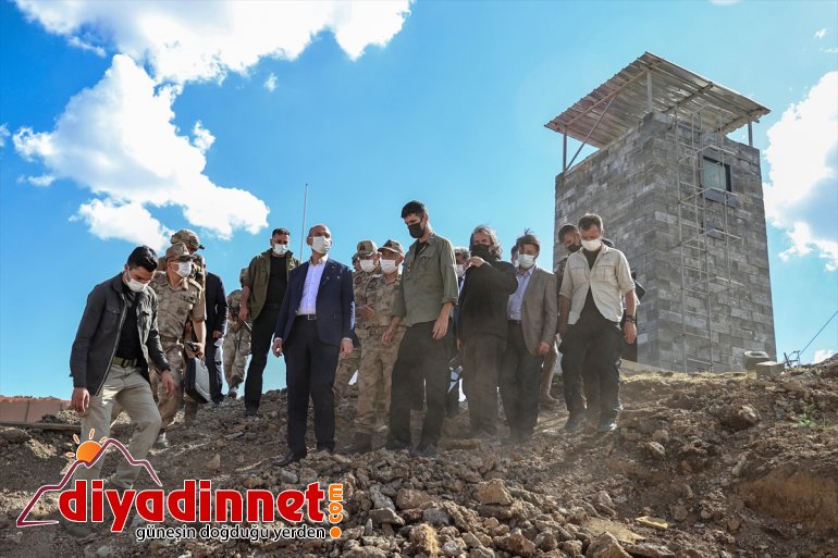 İçişleri Soylu, duvarı sınır çalışmalarını yapılan Bakanı güvenlik hattında inceledi: 10