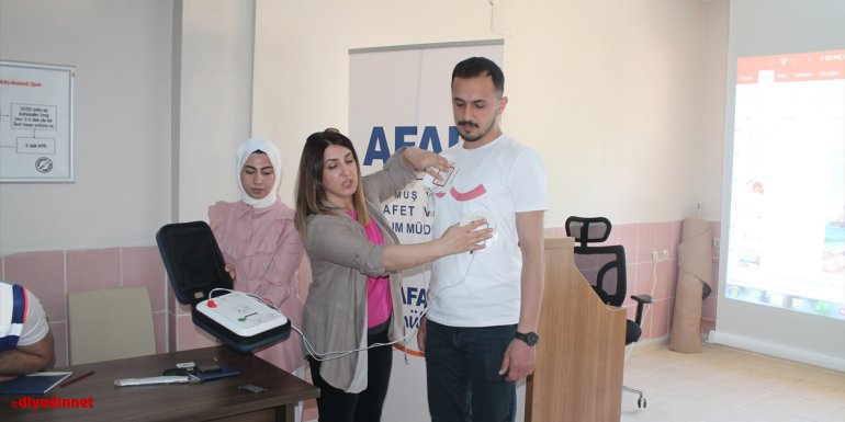 Muş'ta AFAD gönüllülerine ilk yardım eğitimi verildi