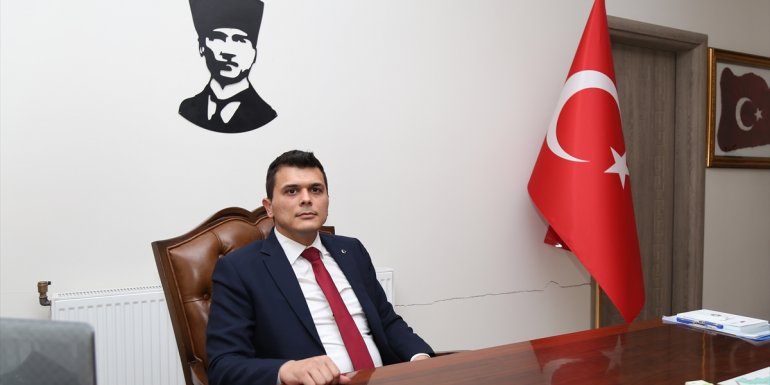 Oltu Kaymakamı Umut Pazarcı görevine başladı