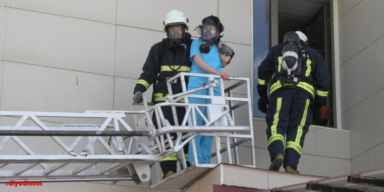 Özalp Devlet Hastanesinde yangın tatbikatı yapıldı