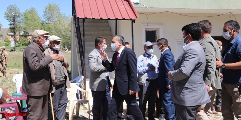 Van'da 3 mahallede 42 yıllık 122 bin dönümlük mera sınır sorunu çözüldü