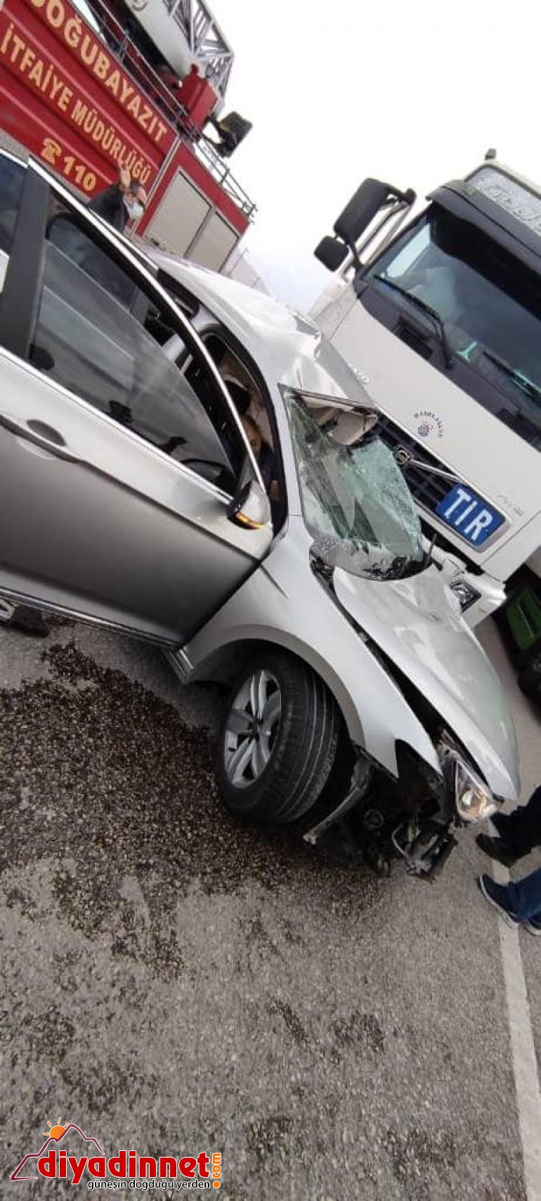 Ağrı da trafik kazası ölü yaralı4