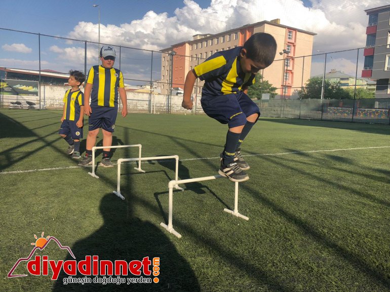 Ağrı Fenerbahçe Futbol Okulu Antrenmanlara Başladı4