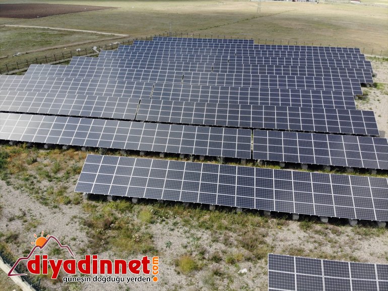 Ağrı İbrahim Çeçen Üniversitesi güneşten aldığı enerjiyle aydınlanıyor6