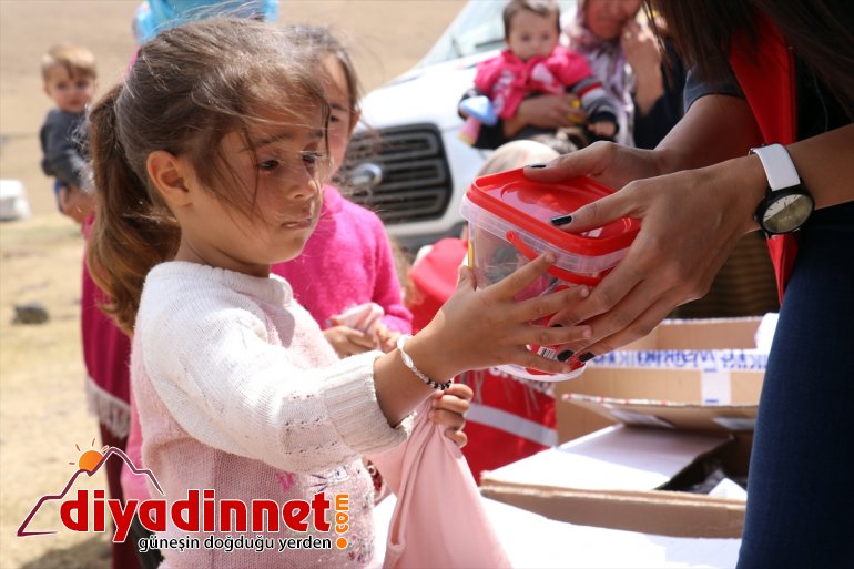 göçer yaşadı çifte Ağrı minikler, yaylalarındaki Kızılayın hediyeleriyle bayram 2