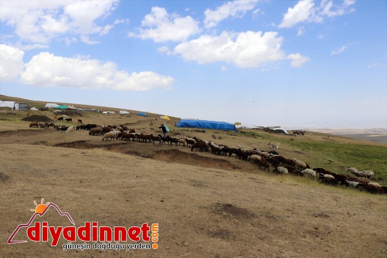 bayram Kızılayın çifte göçer yaşadı minikler, hediyeleriyle yaylalarındaki Ağrı 14