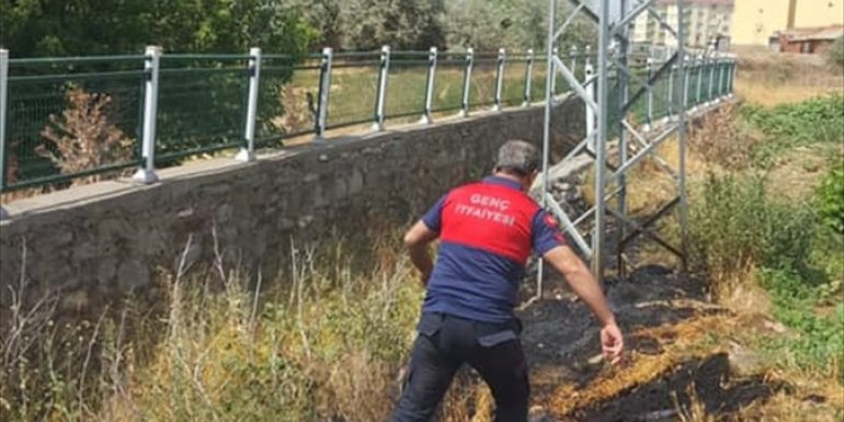 Bingöl'de leyleğin elektrik akımına kapılmasıyla çıkan yangın söndürüldü