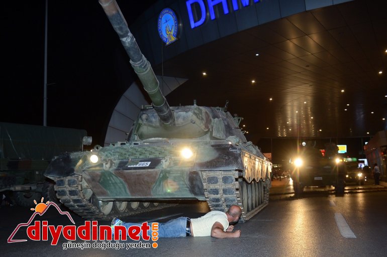 Darbe girişimde tankın önüne yattığı fotoğrafla tanınan Metin Doğan, o geceyi anlattı1