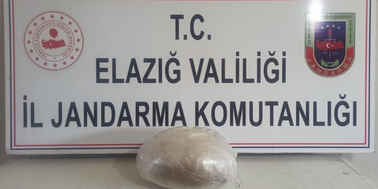 Elazığ'da 2 kilogram esrar ele geçirildi