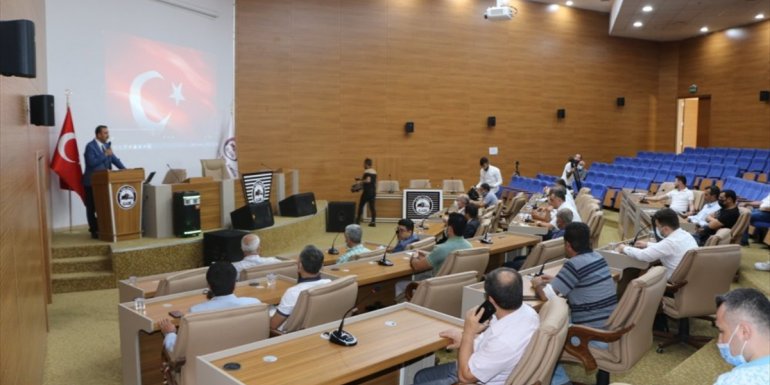 Elazığ İl Özel İdare Spor Kulübü'nün yeni başkanı Ahmet Doğuş Cantürk oldu