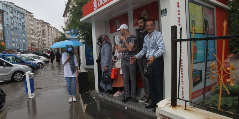 Erzurum'da sağanak etkili oldu