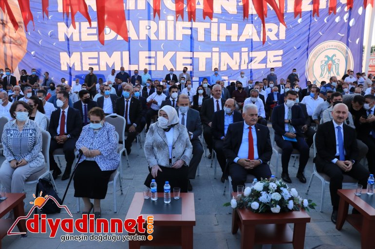 Eski Başbakan ve Meclis Başkanı merhum Yıldırım Akbulut'un ismi Erzincan Havalimanı'na verildi