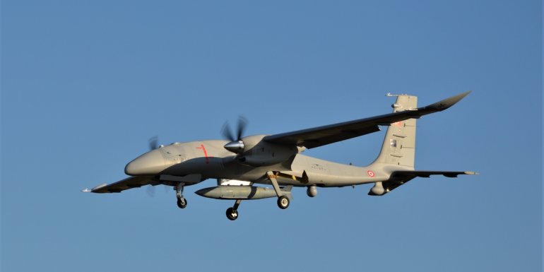 İSTANBUL - Bayraktar AKINCI TİHA, 1.360 kilogram faydalı yükle 13 saat 24 dakika uçtu1