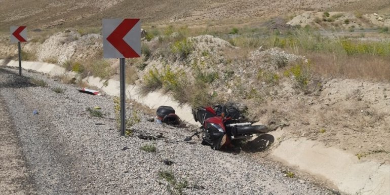 Malatya'da motosiklet devrildi: 1 ölü