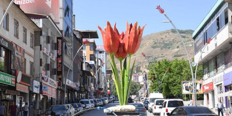 Muş Belediyesi cadde yenileme çalışmalarını sürdürüyor1
