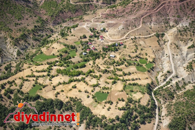 Mazgirt görüntülendi ve güzellikler havadan ilçelerindeki tarihi Tunceli