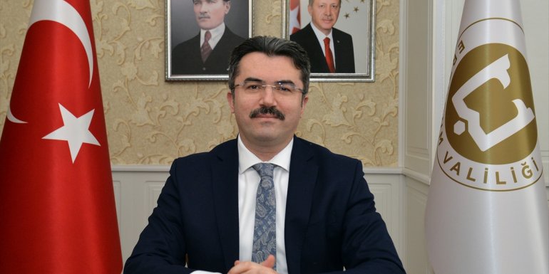 Vali Memiş'ten "Atatürk'ün Erzurum'a gelişinin 102. yıl dönümü" mesajı