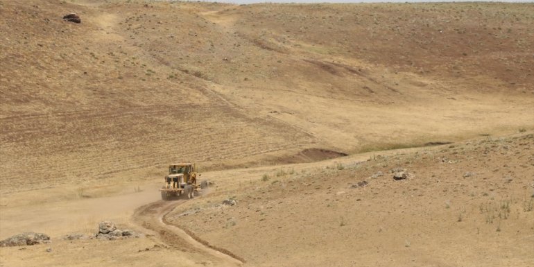 Van Büyükşehir Belediyesi 800 kilometre arazi ve yayla yolu açtı1