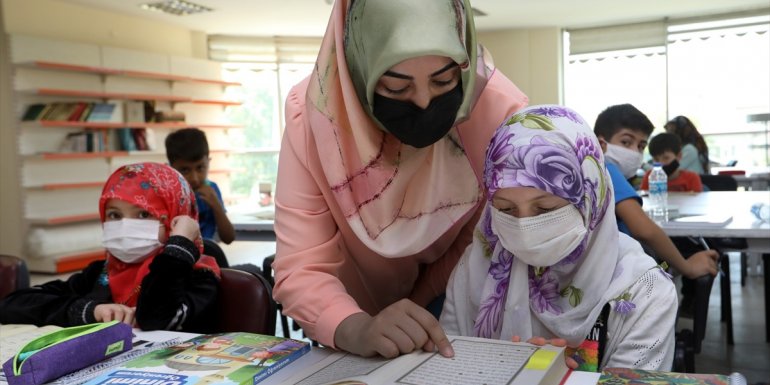 Van Büyükşehir Belediyesi çocuklara yönelik Kur'an kursu açtı