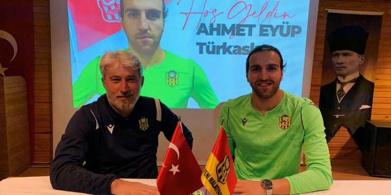 Yeni Malatyaspor, kaleci Ahmet Eyüp Türkaslan'ı transfer etti