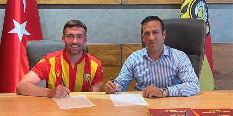 Yeni Malatyaspor, Mallan ile 2 yıllık sözleşme imzaladı