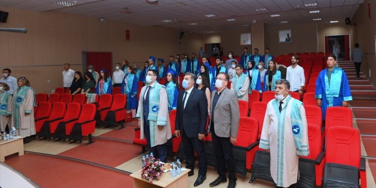 YYÜ Güvenlik Meslek Yüksekokulunda mezuniyet sevinci