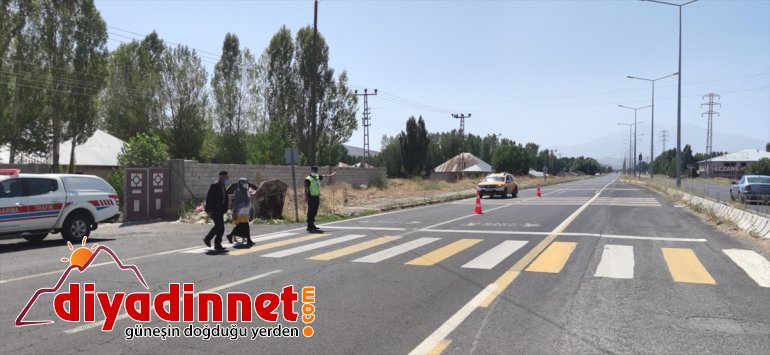 Ağrı'da sürücüler yaya önceliği konusunda bilgilendirildi