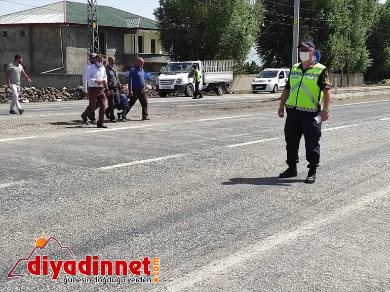 bilgilendirildi önceliği sürücüler konusunda Ağrı