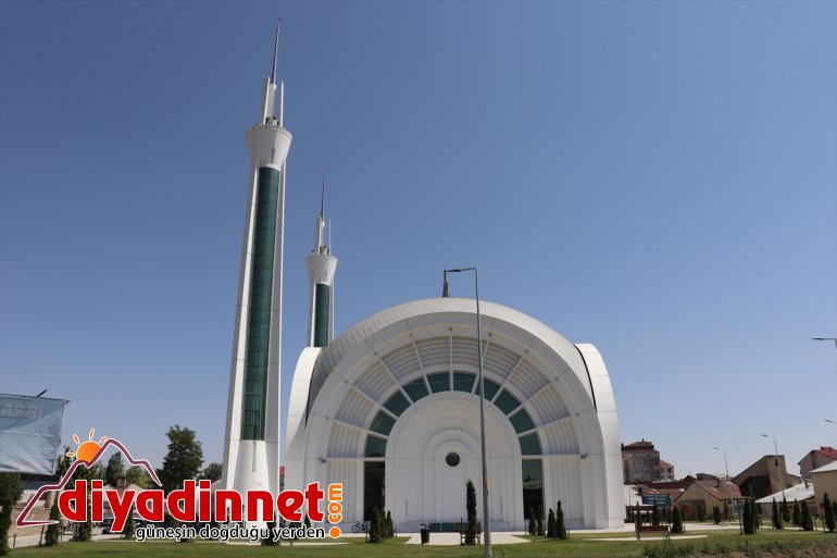 cami Mimarisiyle ibadete olan AĞRI ilgi odağı açıldı - 7
