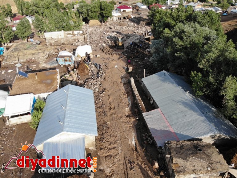 selde AĞRI ve yaşanan ilçesine ev - köyünde Gözucu bağlı zarar gördü Taşlıçay ahırlar 11