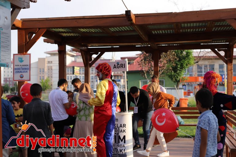 ağrı UCIM öğrenciler doyasıya eğlendi4