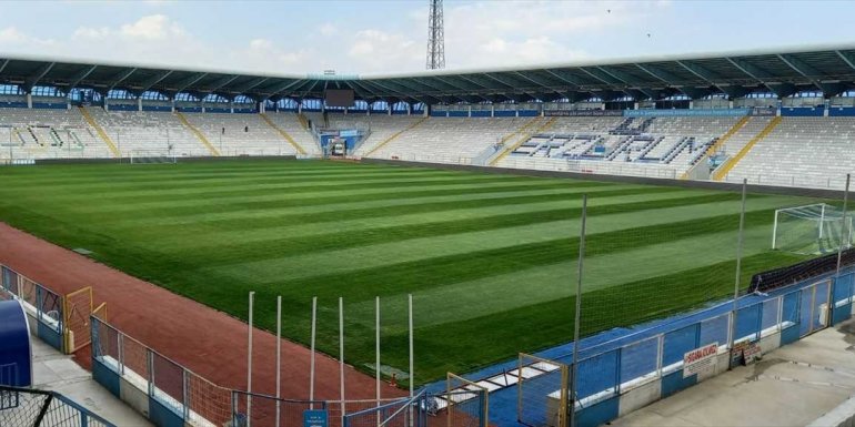 Dezenfekte edilen Kazım Karabekir Stadı Erzurumspor-Bursaspor maçına hazır